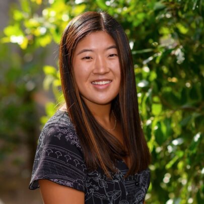 https://shotatlife.org/wp-content/uploads/2022/01/Allie-Cho-headshot-e1643399074891-405x405.jpg