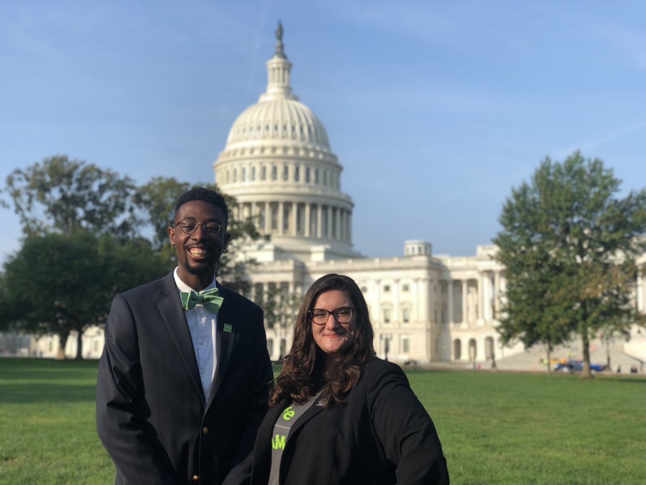 Alexa-Photo-with-Joseph-Washington-in-front-of-the-Capitol